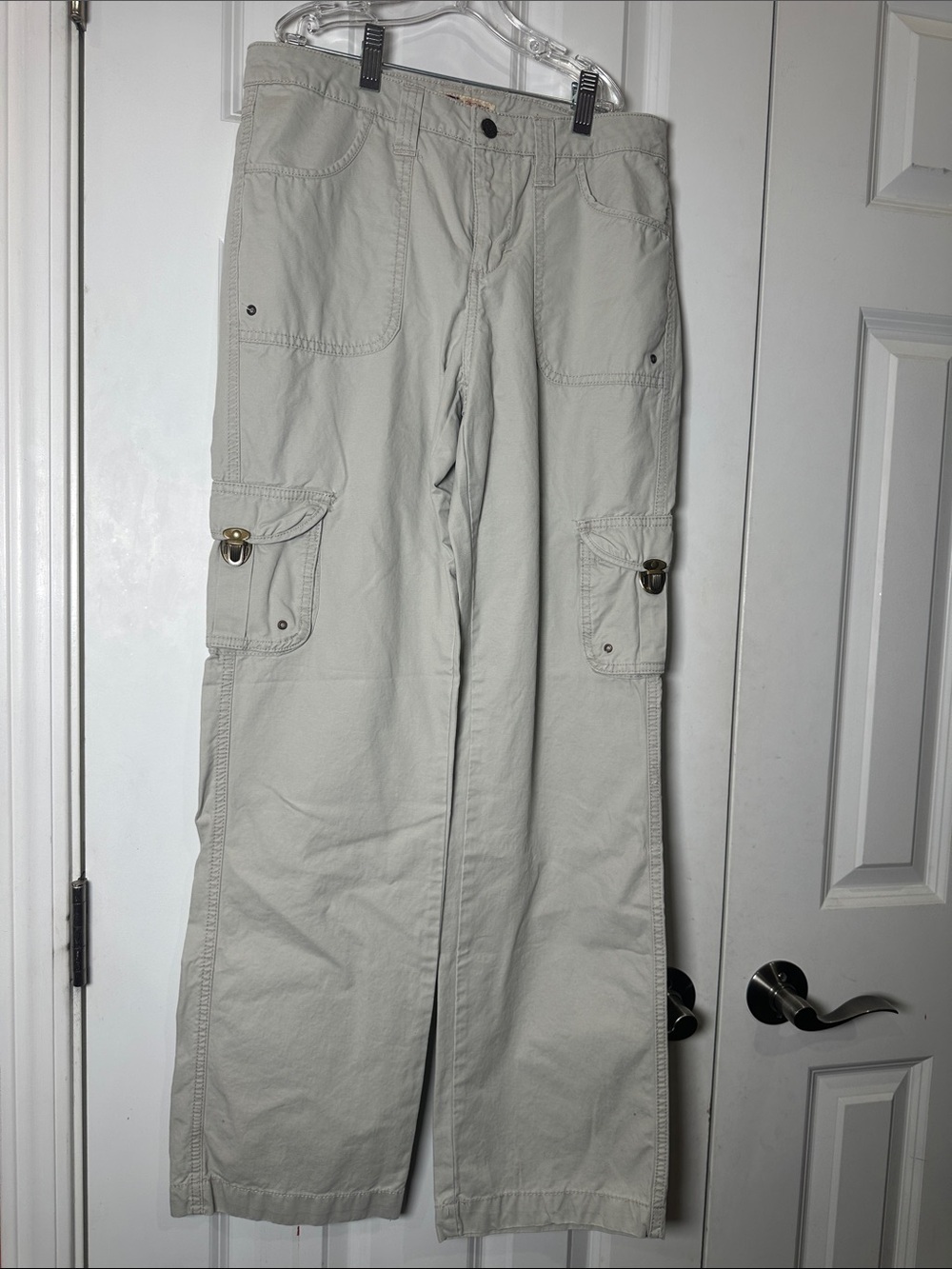 NWOT Faded Glory Light Gray women Cargo Pants size 4